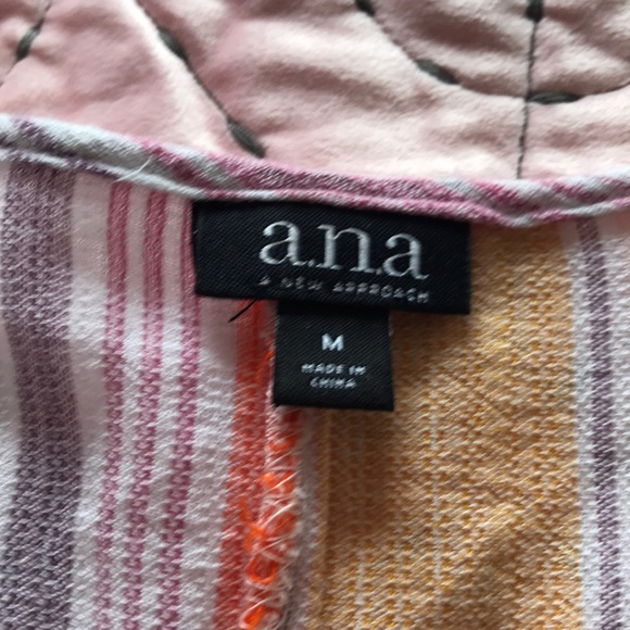 Blouse - Picture 3 of 4